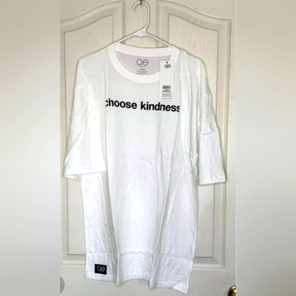 Queer Eye White 'Choose Kindness' T-Shirt - Picture 2 of 6